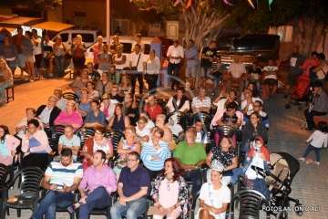 Daniel Castellano da el pistoletazo de salida a las fiestas de El Caracol (Foto Antonio Alí)